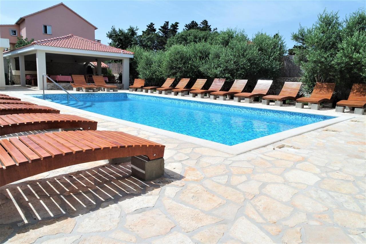 Lenka Apartments I Novalja Exterior foto